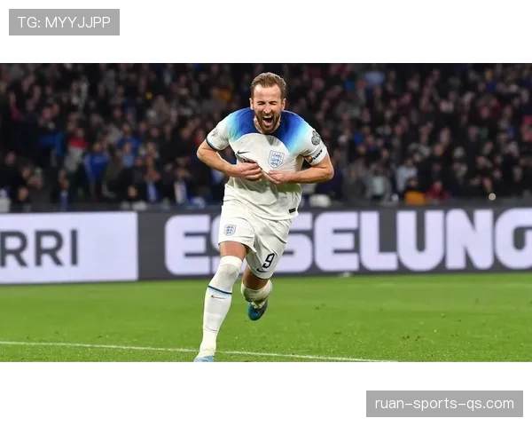 凯恩与范佩西英超表现对比：效率与全能性孰轻孰重？