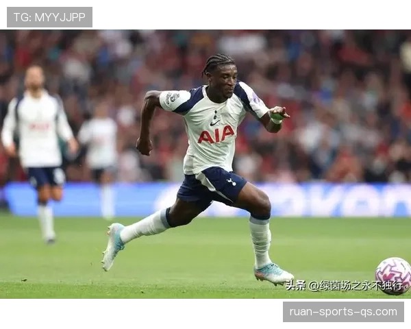 库杜斯英超首季高光背后：顶级联赛快速适应的关键机制